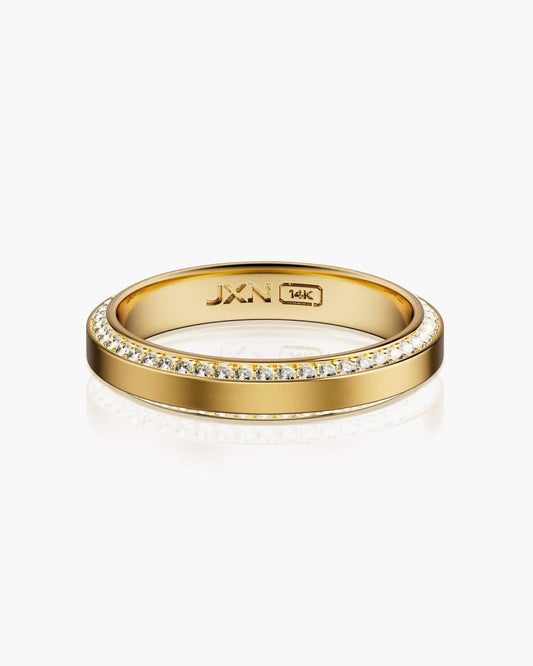 Beveled Pavé Diamond Band 4mm