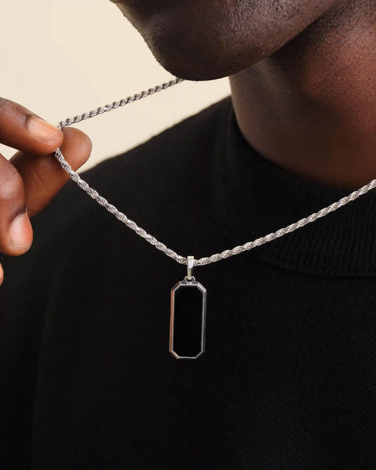 Onyx Beverly Pendant