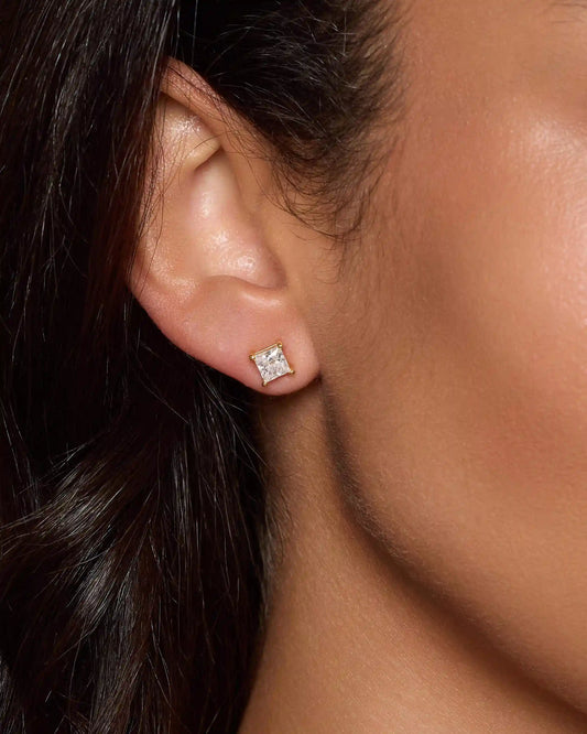 Women's Princess Cut Stud Earrings 5mm